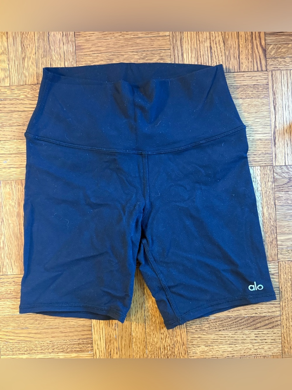 ALO Yoga High-Waist Black Airlift Shorts